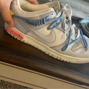 Off white Nike dunk low lot 5 size 11